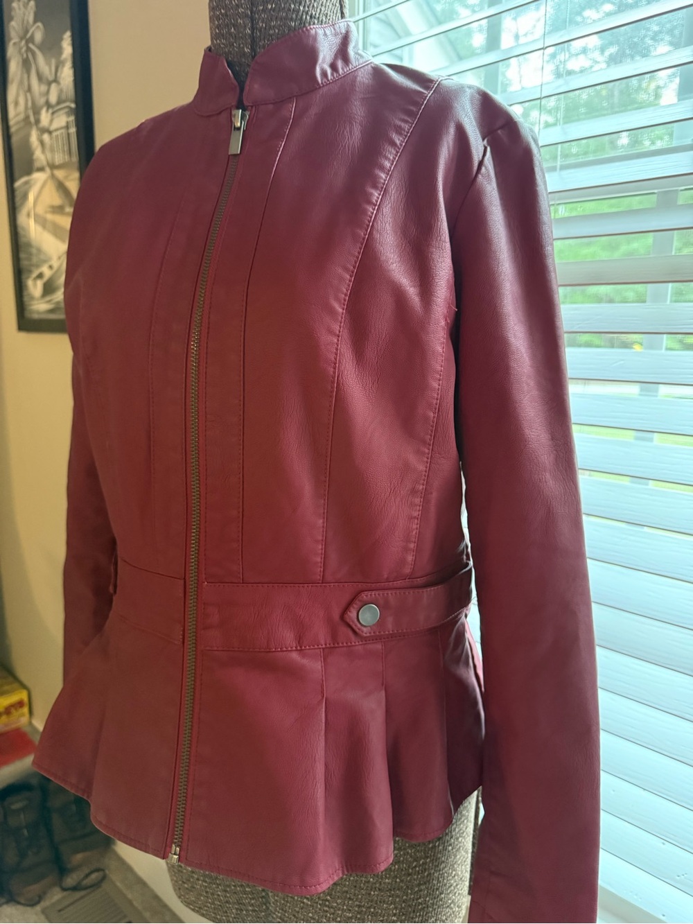Baccini Raspberry Red Faux Leather Zip-Peplum Jacket - Picture 4 of 7
